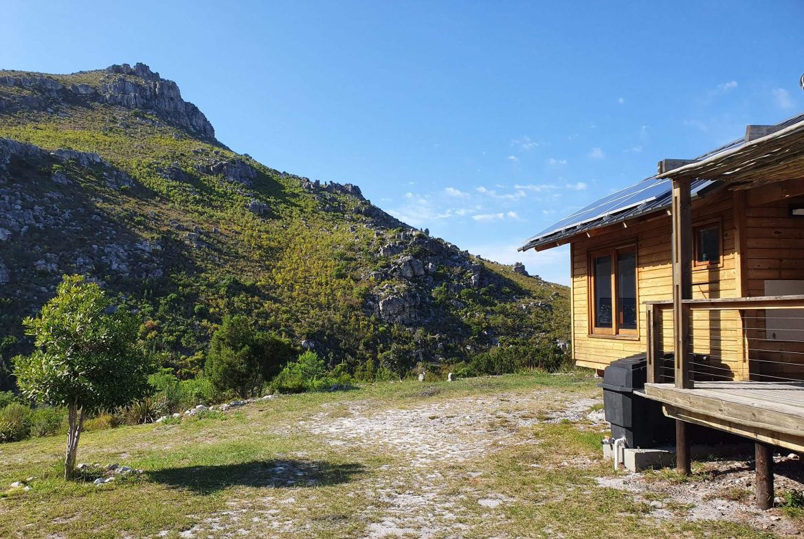 Albiflora-Farm-Kogelberg-Mountains-Overberg-8_South-Africa_Perfect-Hideaways-For-Sale
